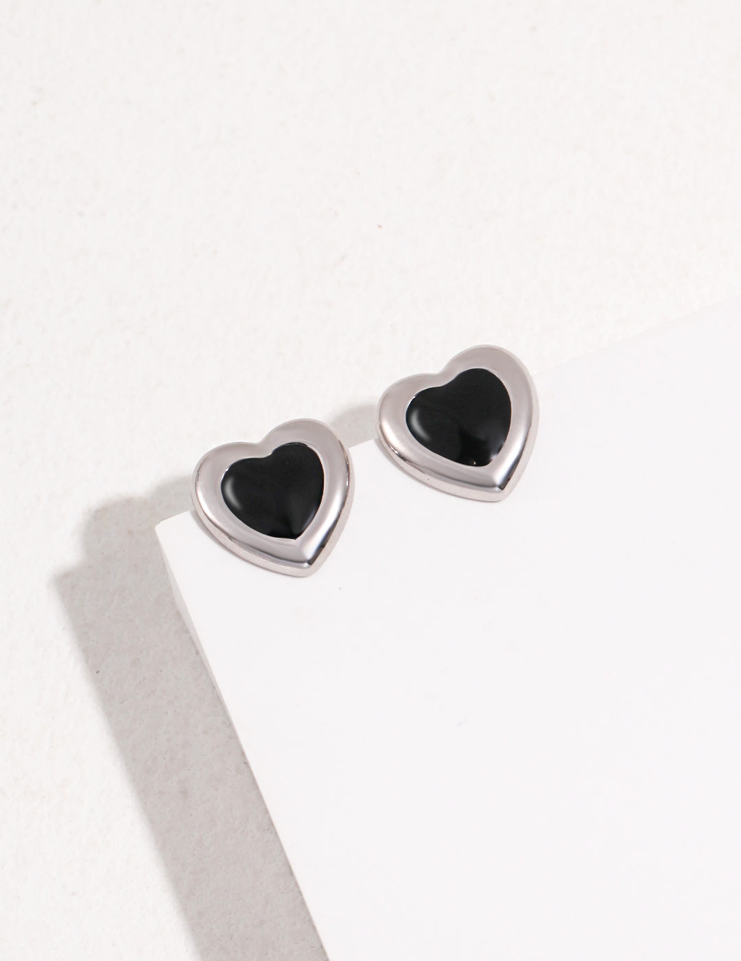 Parisian Style Silver Heart Earring